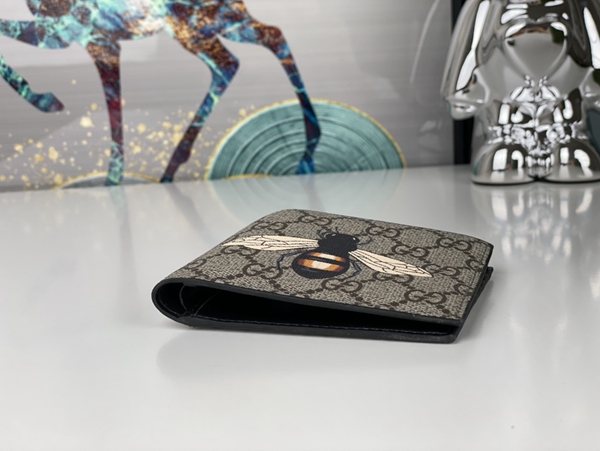 グッチ財布コピー内部構造